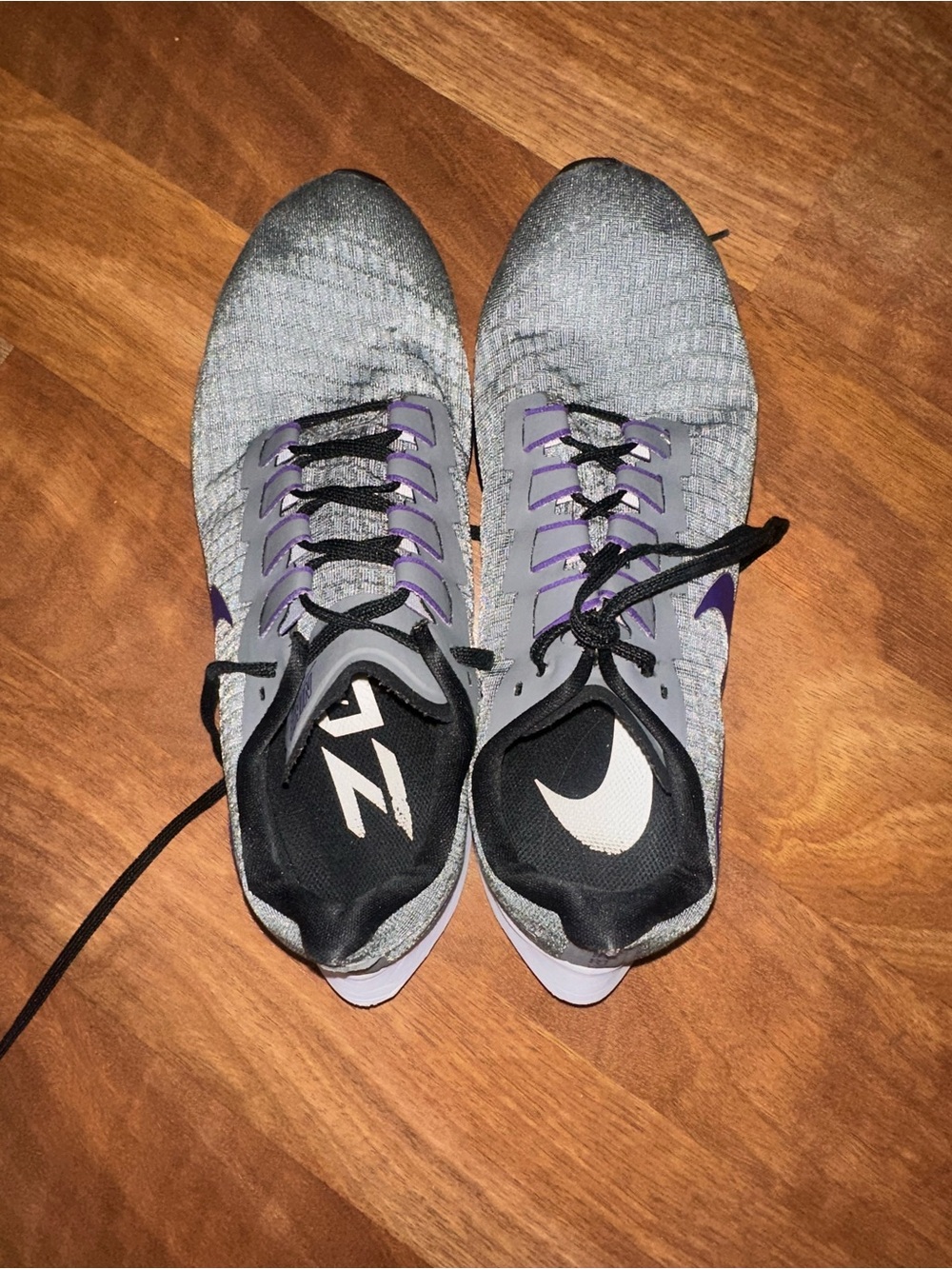 Nike Men’s Athletic Shoes - Gray with Purple Swoosh - Picture 4 of 7